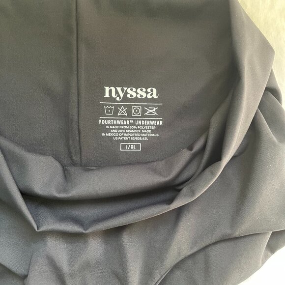 Nyssa Postpartum Panty with Reusable Ice/Heat Pack - Picture 3 of 8